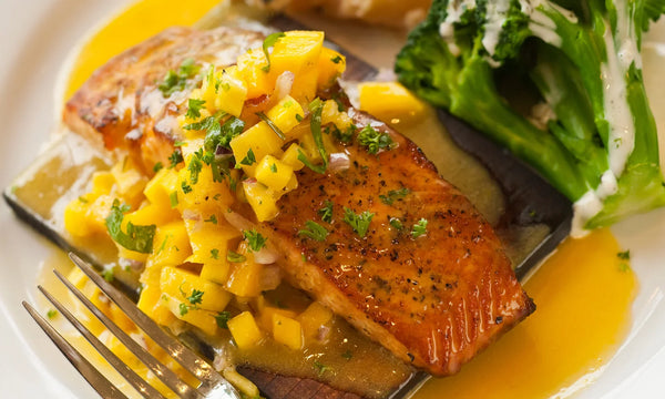 Mango Glazed Salmon: Sweet, Bright, 15 Minutes Flat